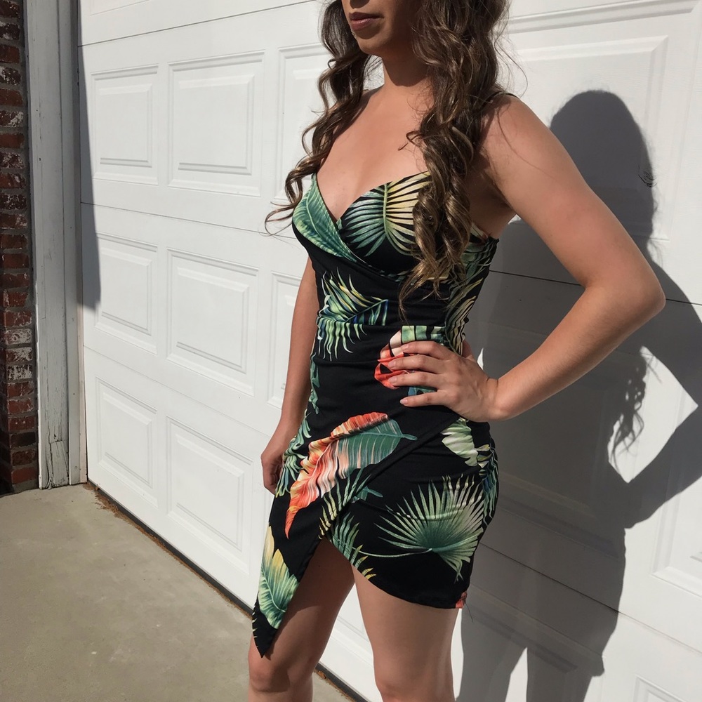 SUMMER NIGHTS DRESS